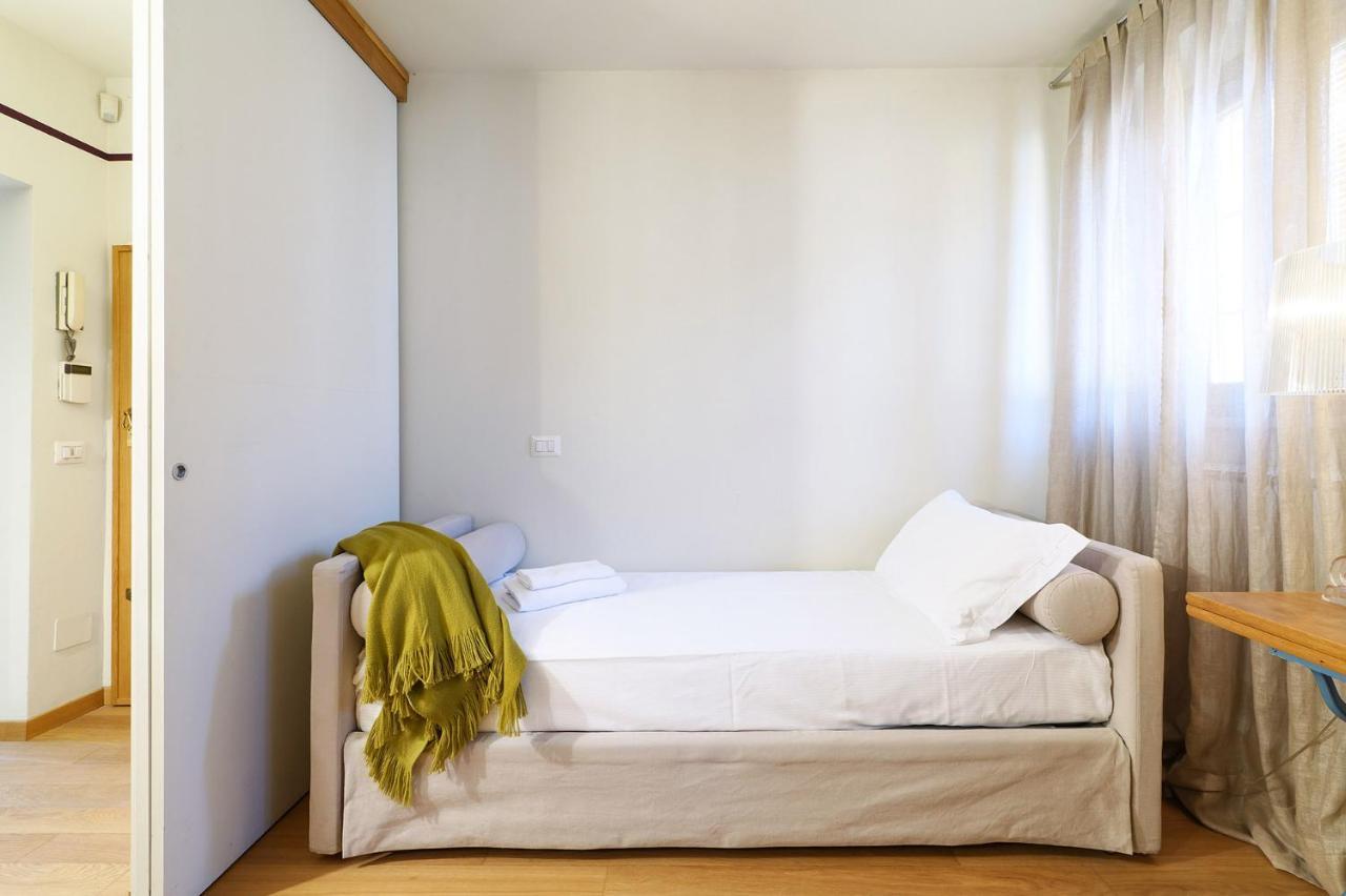 Contempora Apartments - Fiori Chiari 26 Milan Exterior photo